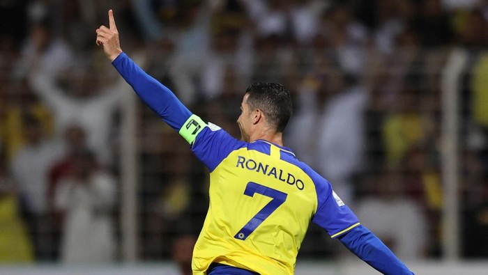 Hatrrick Ronaldo Bawa Al Nassr Kokoh di Puncak Klasemen