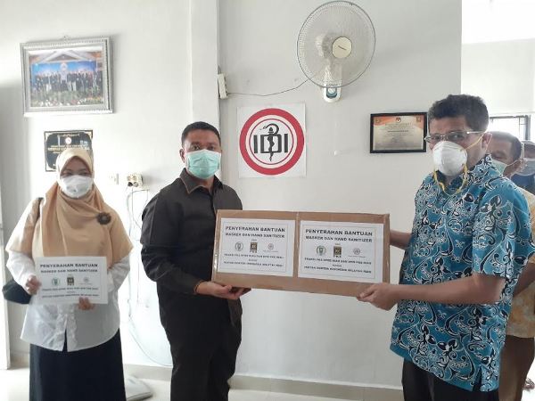 Fraksi PKS Kunjungi IDI Riau, Markarius Anwar Desak Pemerintah Segera Kirim APD Tenaga Medis