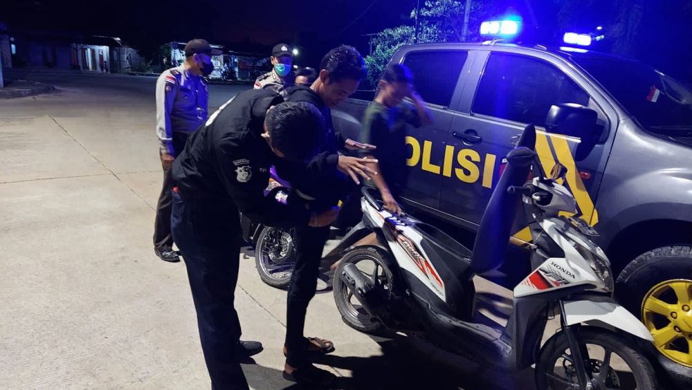 Jelang Ramadan, Preman dan Ribuan Miras Diamankan Polisi