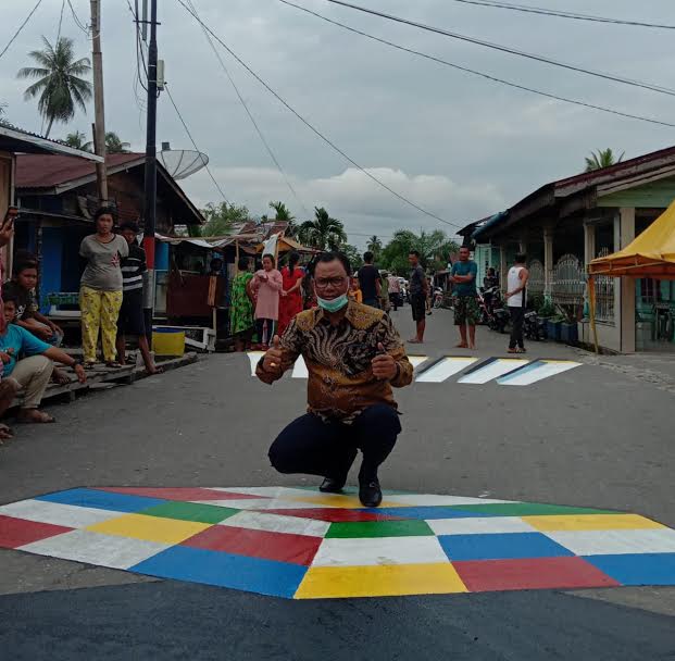 Bupati Suyatno: Ini Zaman Now, Ubah Sebutan Kampung Pusara Jadi Kampung Warna Warni