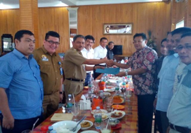 Ketum IKA UR Silaturahmi dengan Rektor