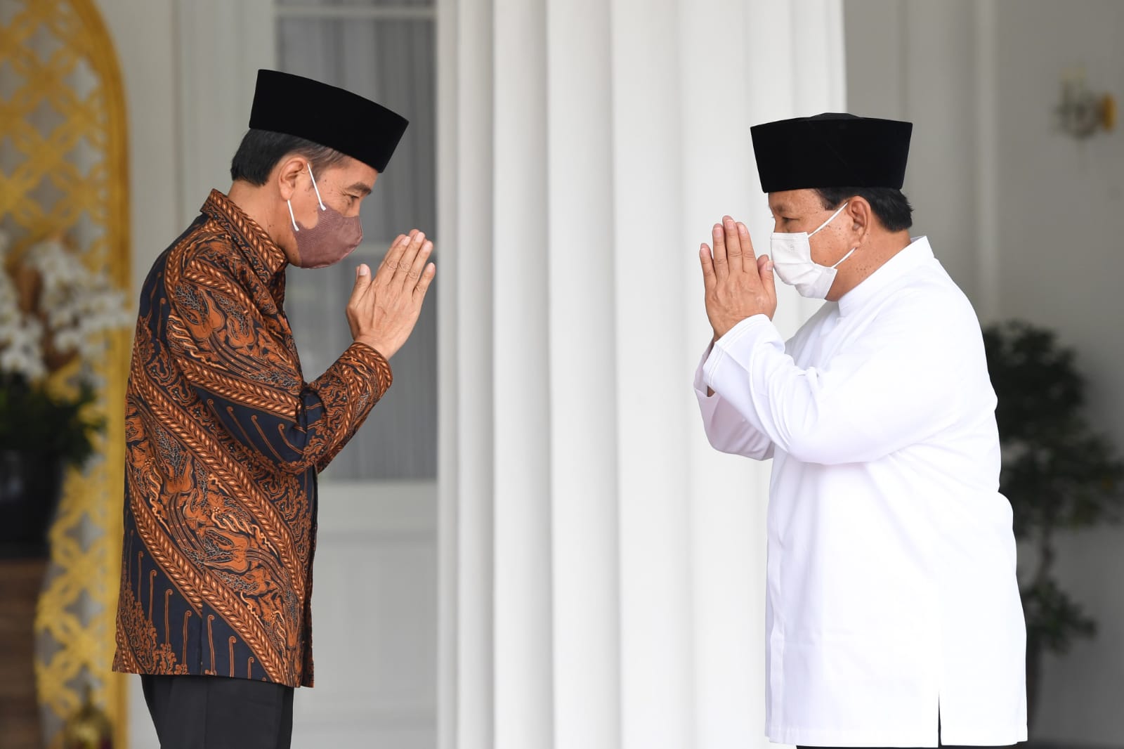 Bersilaturahmi di Yogyakarta, Presiden Jokowi Jamu Prabowo dengan Opor dan Bakso