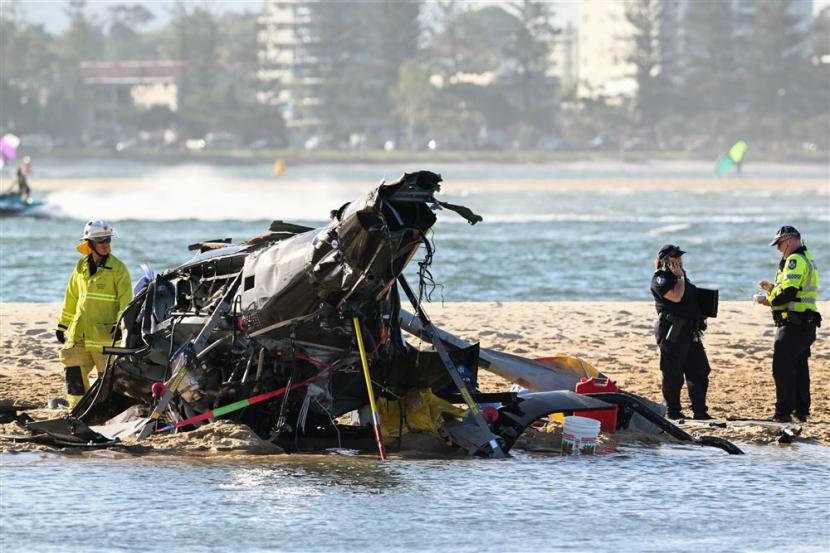 Dua Helikopter Bertabrakan di Atas Pantai Australia