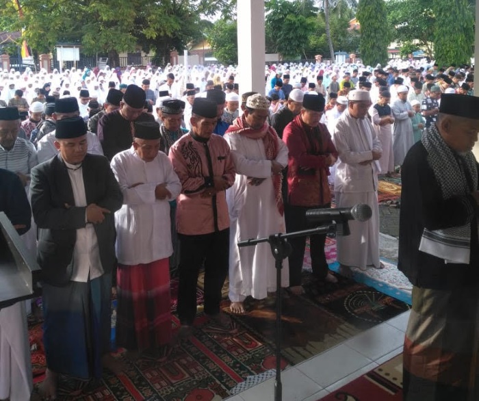 Dari 400 Titik Tempat Salat Ied di Pekanbaru, 70 Persen Dihelat di Lapangan