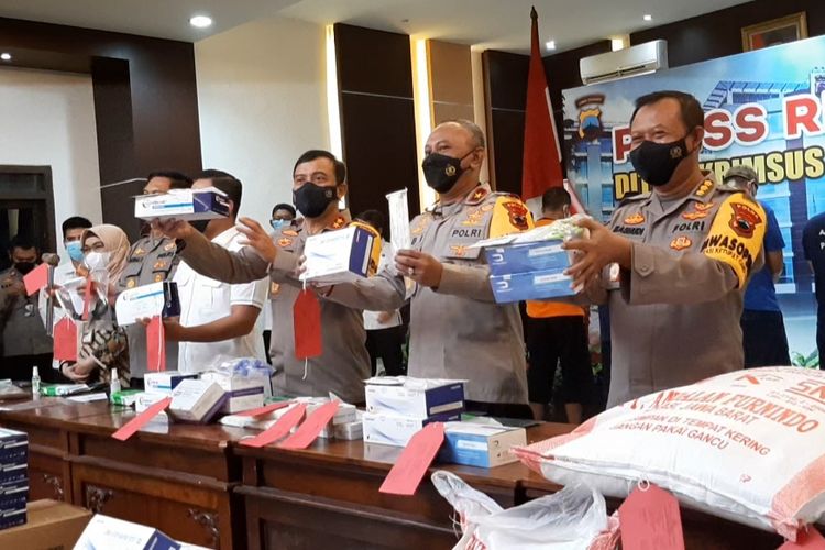 Polisi Amankan Ratusan Alat Rapid Antigen Ilegal, Omzetnya Miliaran
