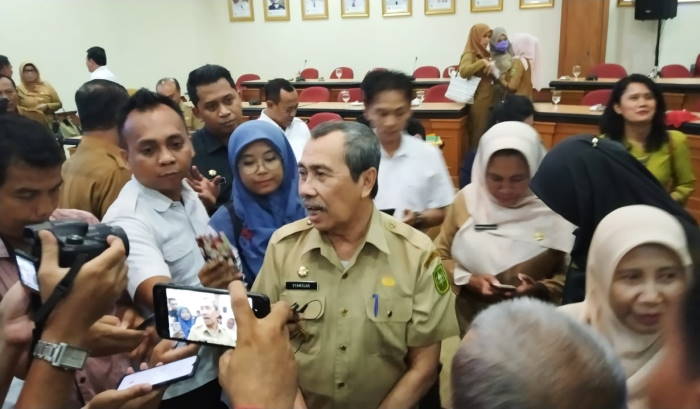 Plt Bupati Bengkalis Masuk DPO, Syamsuar: Kita Serahkan ke Polda Riau