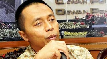 Drajad: Ayo, Debat Substantif daripada Sontoloyo dan Genderuwo