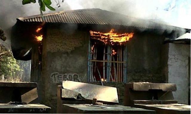 Rumah Janda Miskin Ludes Terbakar