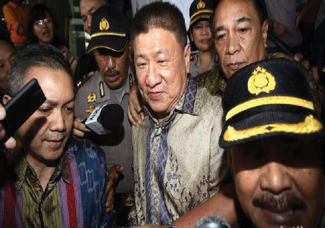 Ditanya Pertemuan Pimpinan Dewan di Rumahnya, Aguan Bungkam