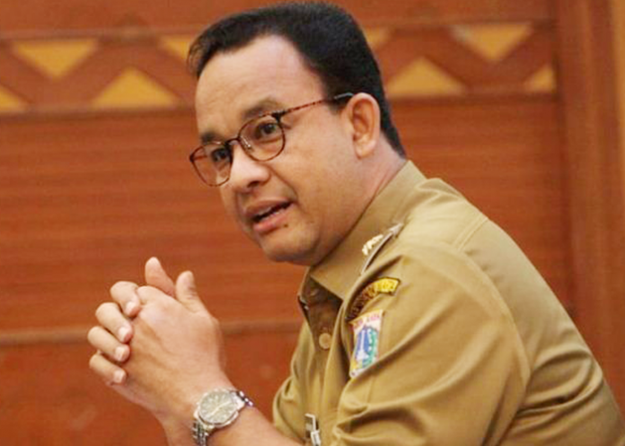 Tegas, Anies Bakal Cabut Izin Perusahaan yang Tak Perkenankan Karyawan WFH