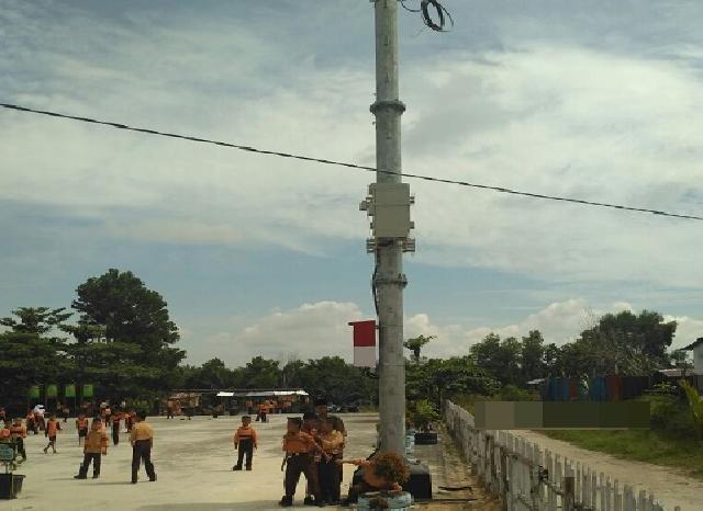 DPRD Kecam Pendirian Tower Microcell di SDN 187 Pekanbaru