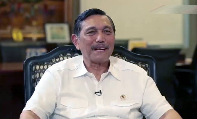 Dituding Tak Koordinasi dengan Anies soal Corona, Luhut: Kami Telepon-teleponan kok