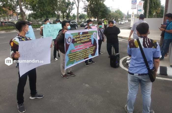 Kejati Diminta Tuntaskan Kasus Dugaan Korupsi di Disdik Riau