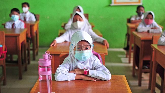 Disdik Wacanakan Masuk Sekolah 4 Kali Seminggu