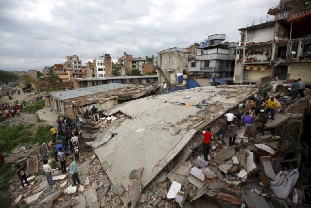 Gempa 7,9 SR Guncang Nepal