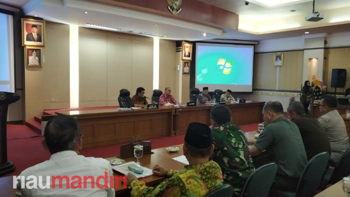 Gubernur Riau: Masih Banyak PR Soal Pembangunan Jalan
