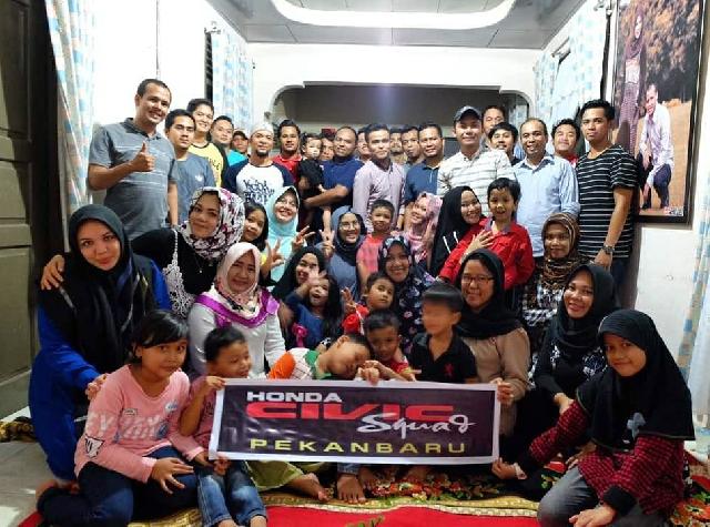 Honda Civic Squad Pekanbaru Gelar Buka Puasa Bersama