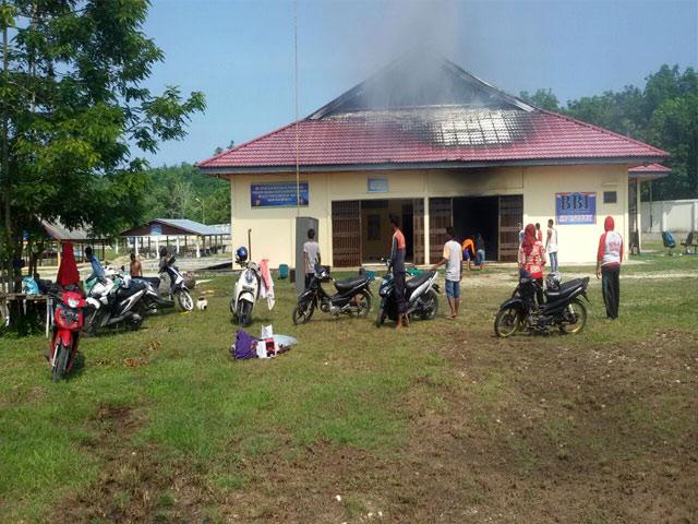Kantor Balai Benih Ikan Terbakar