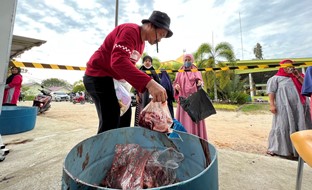 IMRA RAPP Bagikan 7.346 Kantong Kurban