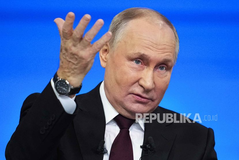 Putin Calon Kandidat  Presiden Independen