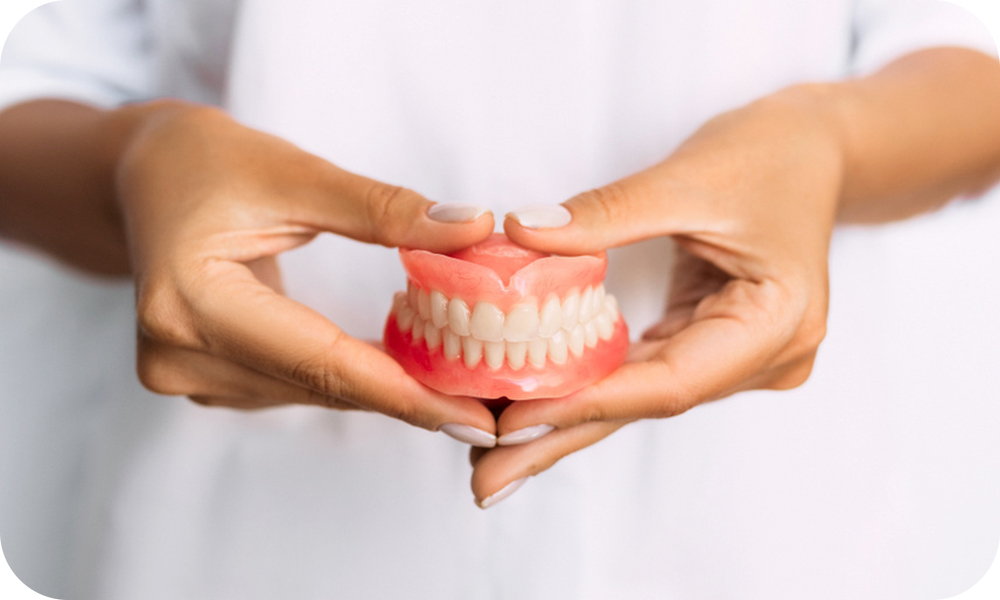 Ini Alasan Wako Agung Agendakan Pemasangan Gigi Palsu Gratis di Hari Jadi Pekanbaru ke-241