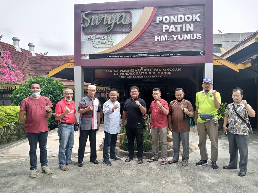 Kunjungan ke Pekanbaru, Ketua KONI Solok: Prestasi Atlet Tidak Cuma Soal Bonus