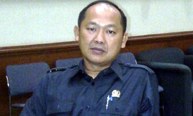 Sidang Anggota DPRD Riau Ditunda