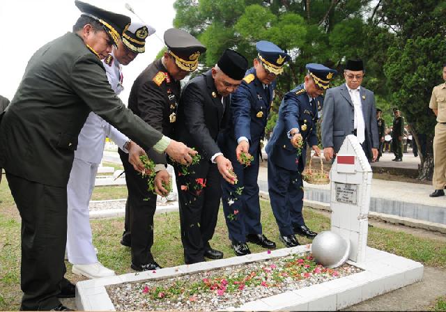 Jadikan Momentum Wujudkan Cita-cita Bangsa