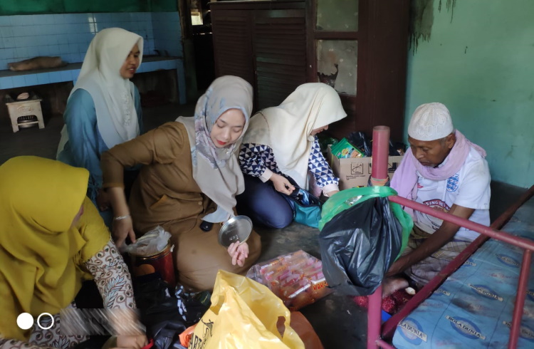 Hidup Terlantar, 2 Jompo di Baserah Kuansing Butuh Perhatian Pemerintah