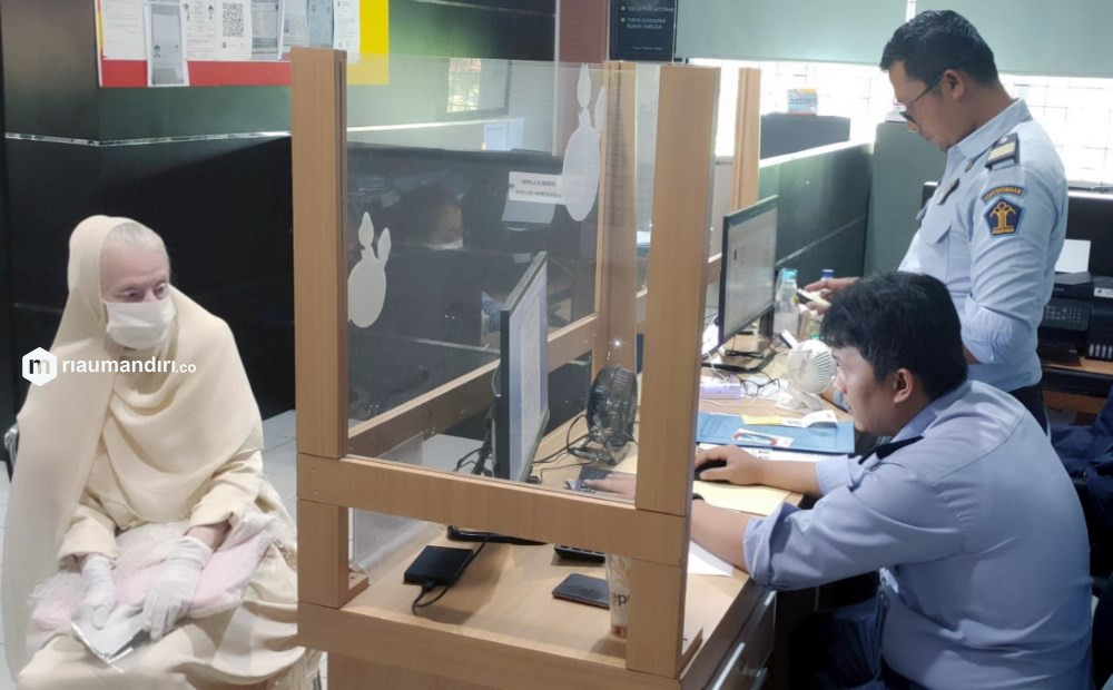 Ketahuan Overstay, WNA Jerman Ditahan Kanim TPI Dumai