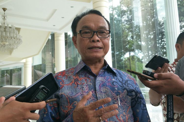 Heboh Mutasi Pemprov Riau, Pakar Otda: Tak Ada yang Salah dan Mesti Dipersoalkan