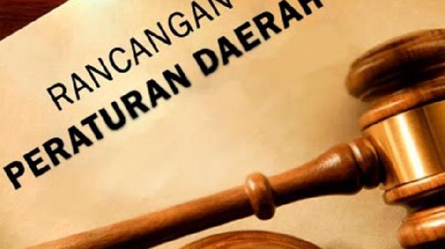 Rapat Paripurna DPRD Kota Mataram Tetapkan 2 Perda