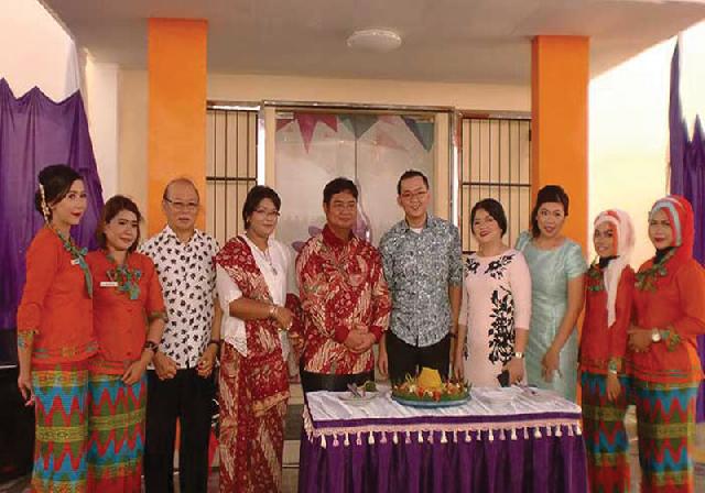 Klinik EstetiQ Hadir di Pekanbaru