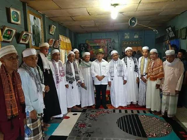 Para Tuan Guru dan Khalifah di Pujud Doakan Firdaus-Rusli Unggul di Pilgubri