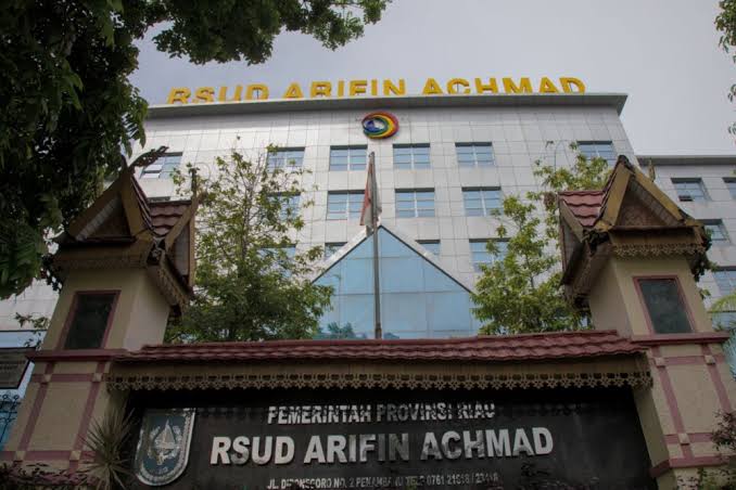 Jaksa Penyidik Periksa Direktur RSUD Arifin Ahmad Terkait Dugaan Korupsi
