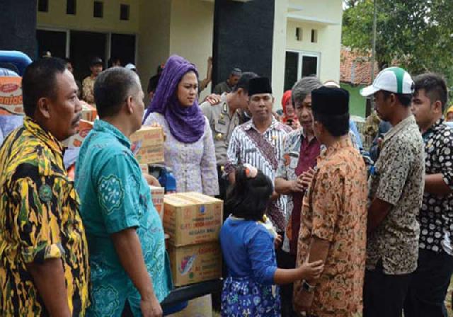 Dinas Sosial Salurkan Bantuan Korban Banjir