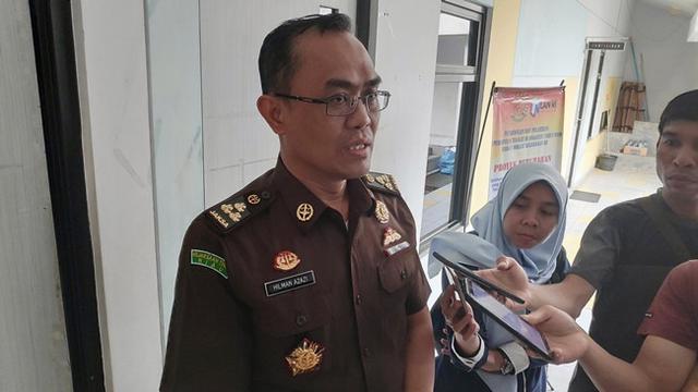 Kejati Riau Klarifikasi 6 Orang Terkait Dugaan Korupsi Branding Iklan BRK di Bandara Pekanbaru