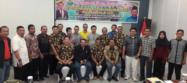Ahmad Yani Terpilih Jadi Ketua Pengkot PBSI Pekanbaru