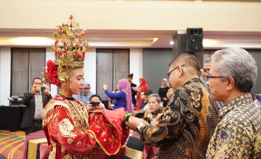 Konferensi Internasional ICHASS 2023, Bahas Peran Humaniora dalam Perkuat Identitas Nasional