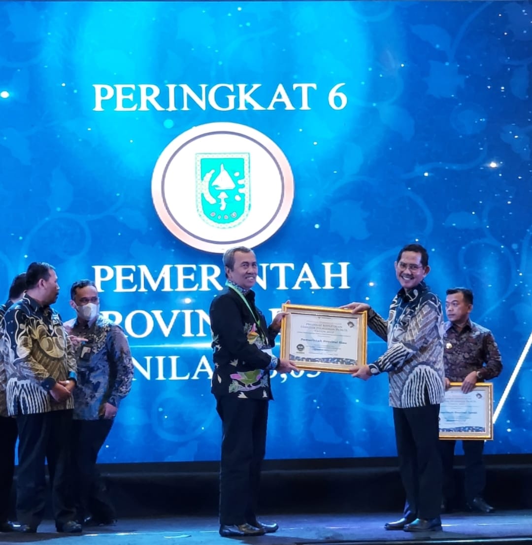 Provinsi Riau Menerima Penganugrahan Pelayanan Publik dari Ombudsman RI