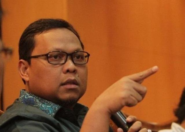 Pilih-Pilih Pasangan Pilgubri Ala Lukman Edy, Naksir Achmad Ditaksir Syamsuar