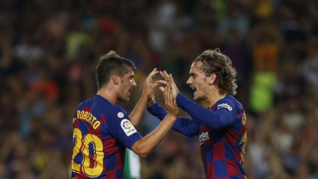 Tanpa Messi dan Suarez, Barcelona Menang Besar Atas Real Betis