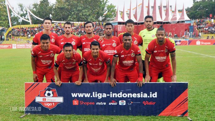 Liga 1: Semen Padang Degradasi, Persija Selamat