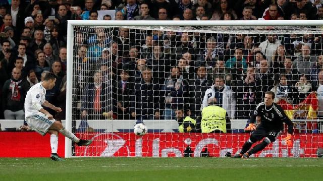 Penjelasan Benatia Seputar Penalti Kontroversial Real Madrid