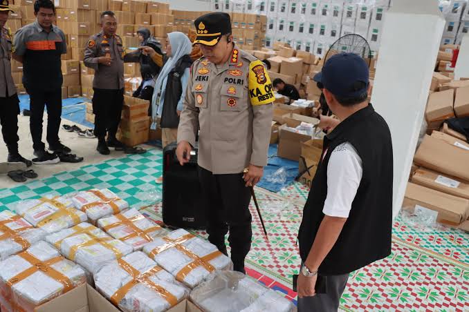 Masyarakat Diminta Tidak Golput, KPU Riau Telah Distribusikan Logistik Pemilu