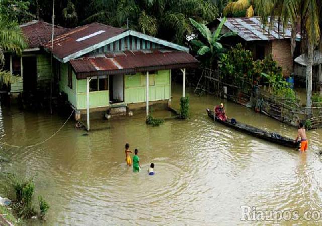 11 Kecamatan  di Kuansing Masih Terendam