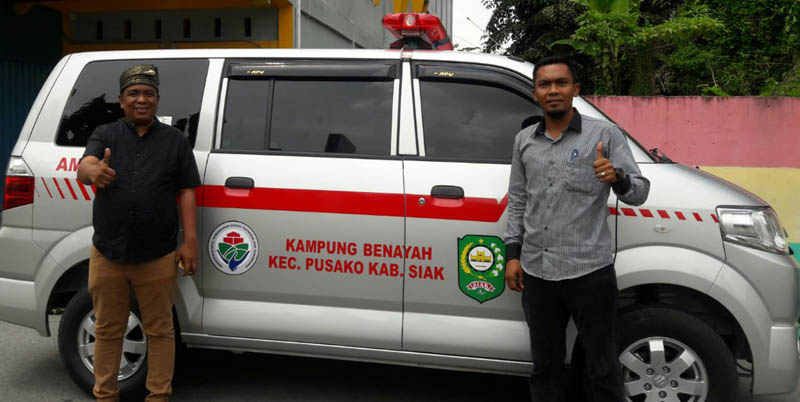 Kampung Benayah Siak Peroleh Bantuan Mobil Ambulans dari Pusat