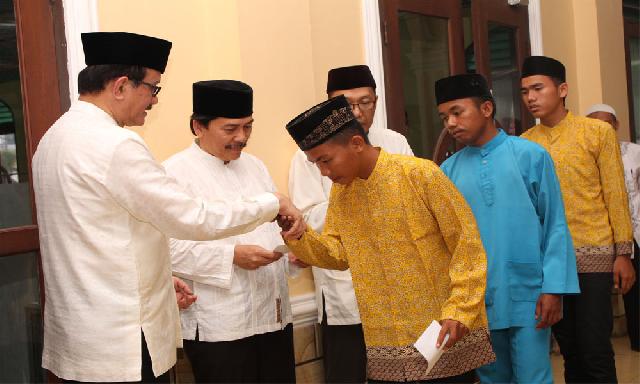 Umat Islam PTPN V Peringati Nuzulul Quran