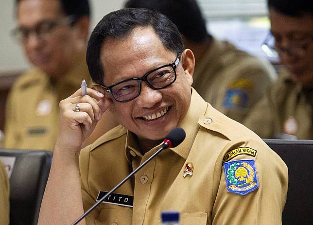 Pejabat Sering Korupsi, Tito Karnavian: Biaya Politik Tinggi, Antara Butuh dan Serakah