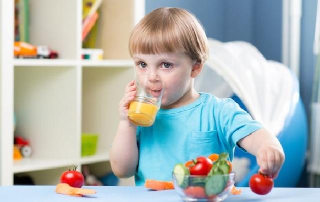 5 Jenis Makanan Untuk Meningkatkan Daya Tahan Tubuh Anak